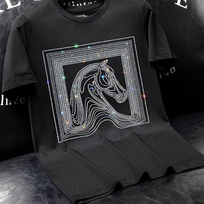 市场上装-T恤-欧货T恤