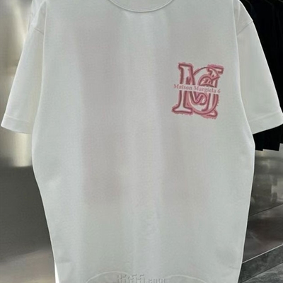 市场上装-T恤-欧货T恤