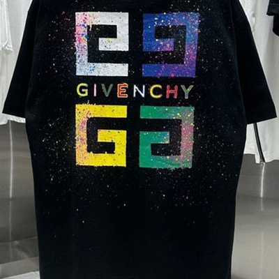 市场上装-T恤-欧货T恤