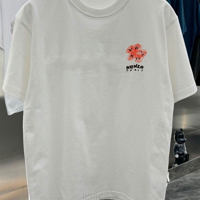 市场上装-T恤-欧货T恤