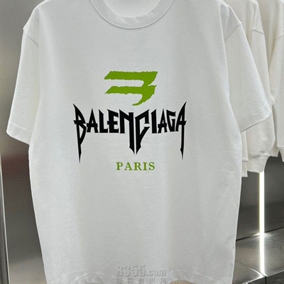 市场上装-T恤-欧货T恤