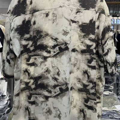 市场上装-衬衫-休闲衬衫