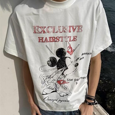 市场上装-T恤-电商T恤