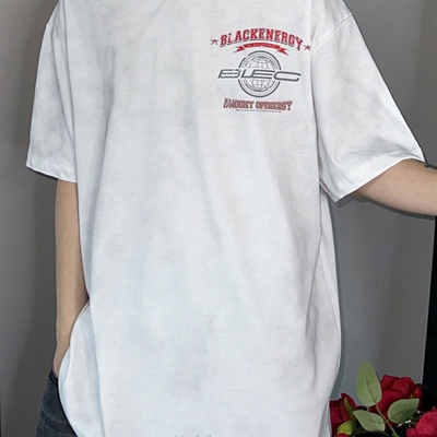 市场上装-T恤-电商T恤