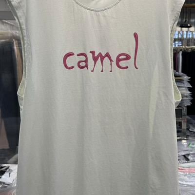 市场上装-T恤-电商T恤