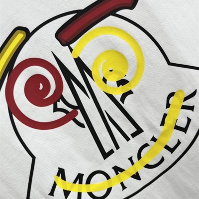 市场上装-T恤-欧货T恤