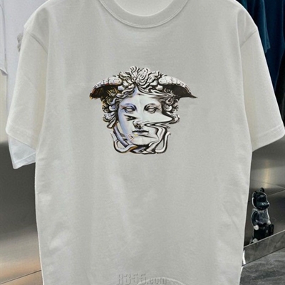 市场上装-T恤-欧货T恤