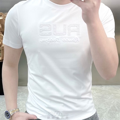 市场上装-T恤-欧货T恤