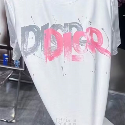 市场上装-T恤-欧货T恤