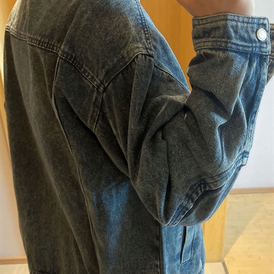 市场上装-夹克-休闲夹克