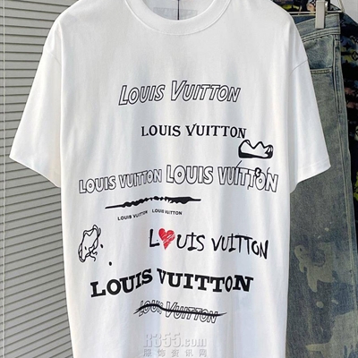 市场上装-T恤-欧货T恤