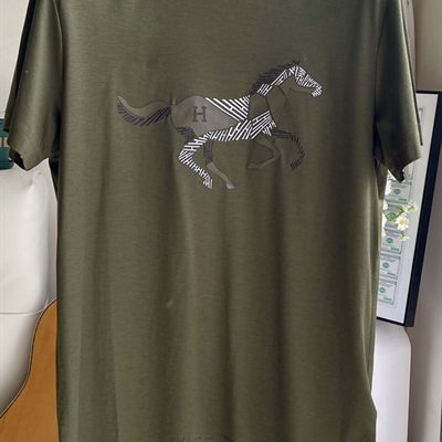 市场上装-T恤-欧货T恤