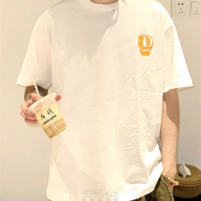 市场上装-T恤-欧货T恤