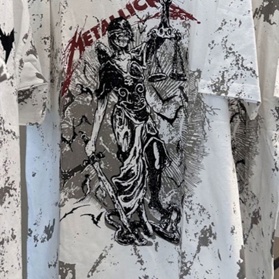 市场上装-T恤-电商T恤