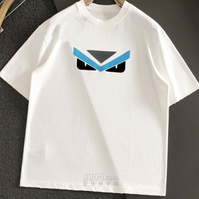 市场上装-T恤-欧货T恤