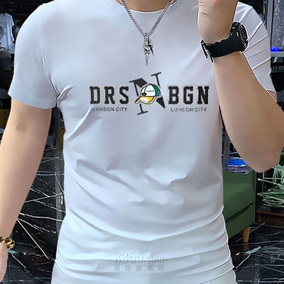 市场上装-T恤-欧货T恤