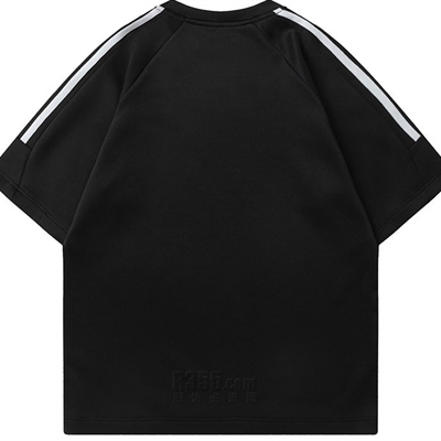 市场上装-T恤-电商T恤