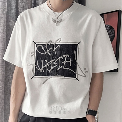 市场上装-T恤-休闲T恤