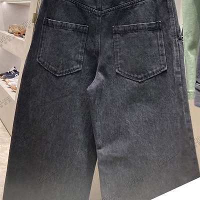 商场品牌-牛仔裤-牛仔裤{实拍}