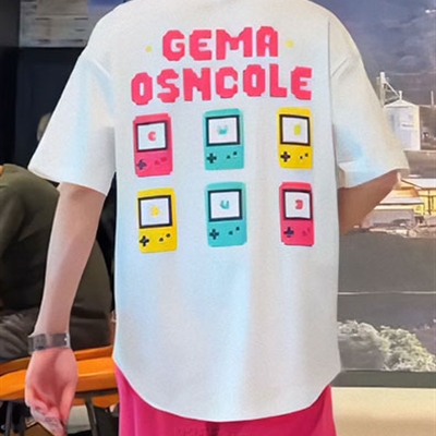 市场上装-T恤-电商T恤