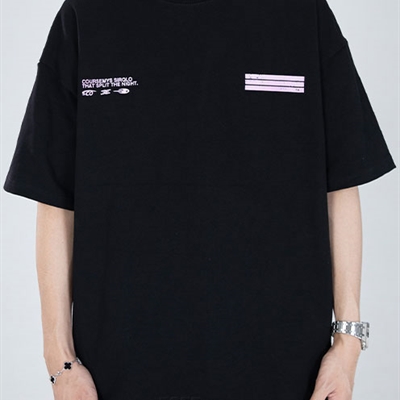 市场上装-T恤-电商T恤