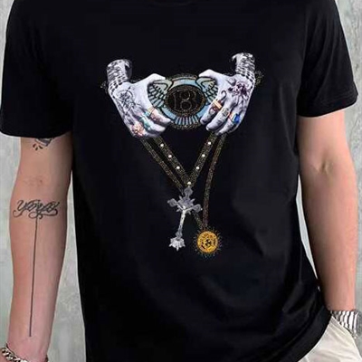 市场上装-T恤-欧货T恤