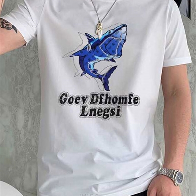 市场上装-T恤-欧货T恤