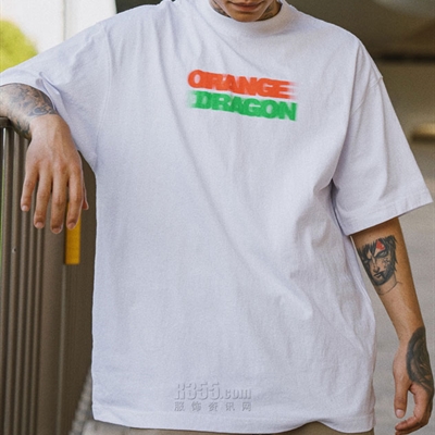 市场上装-T恤-休闲T恤