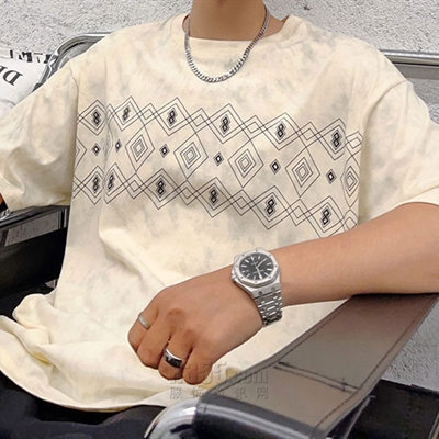 市场上装-T恤-休闲T恤