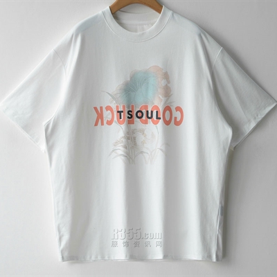 市场上装-T恤-休闲T恤