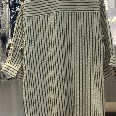 市场上装-衬衫-休闲衬衫