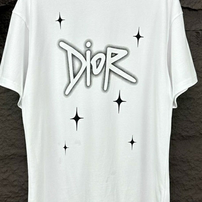 市场上装-T恤-欧货T恤