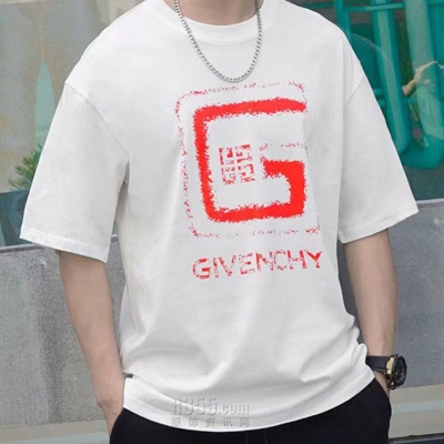 市场上装-T恤-欧货T恤