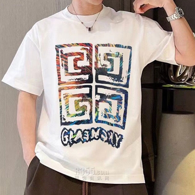 市场上装-T恤-欧货T恤