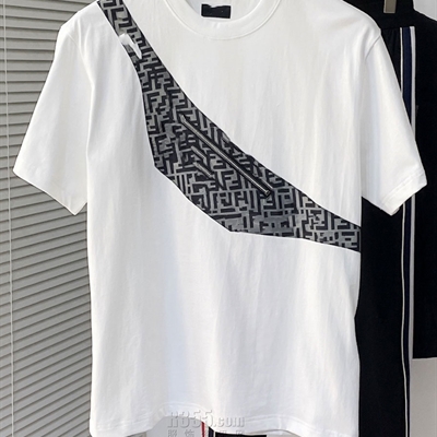 市场上装-T恤-欧货T恤