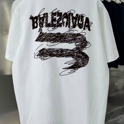 市场上装-T恤-欧货T恤