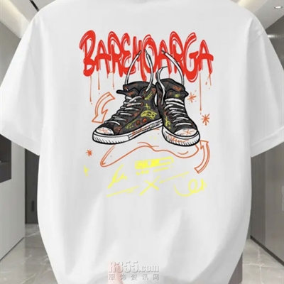 市场上装-T恤-欧货T恤