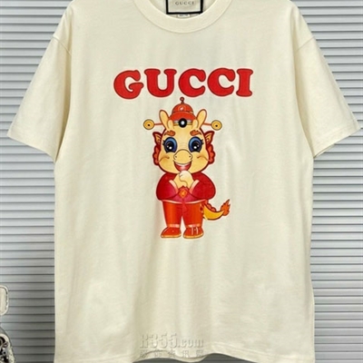 市场上装-T恤-欧货T恤