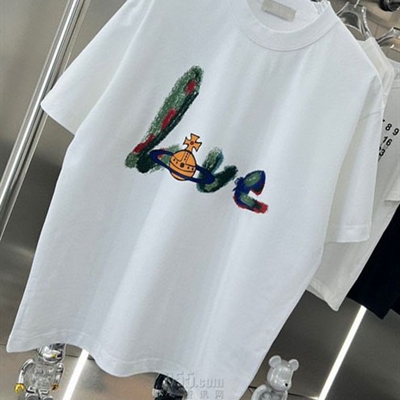 市场上装-T恤-欧货T恤