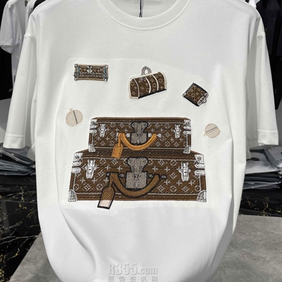 市场上装-T恤-欧货T恤