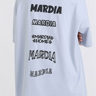 市场上装-T恤-电商T恤