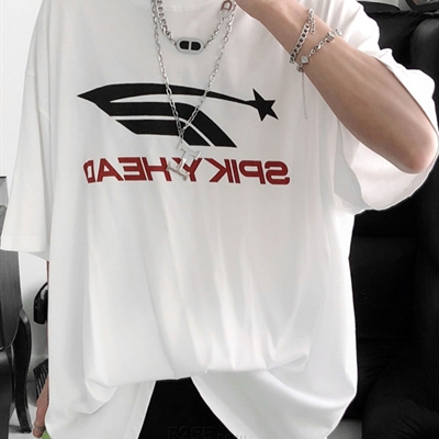 市场上装-T恤-电商T恤