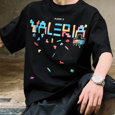 市场上装-T恤-电商T恤