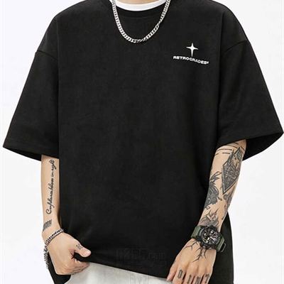 市场上装-T恤-电商T恤