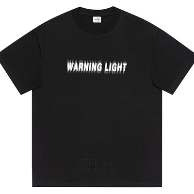 市场上装-T恤-电商T恤