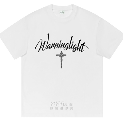 市场上装-T恤-电商T恤