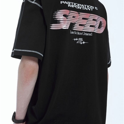 市场上装-T恤-电商T恤