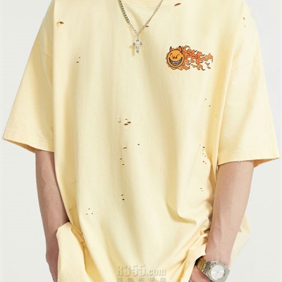 市场上装-T恤-电商T恤