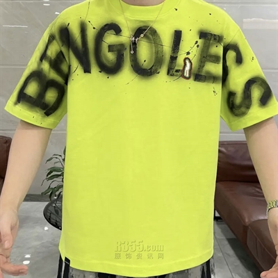 市场上装-T恤-休闲T恤