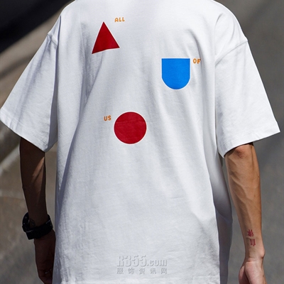 市场上装-T恤-休闲T恤